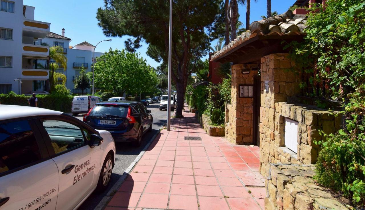 マルベーリャLetmalaga Don Carlos Gardensアパートメント エクステリア 写真