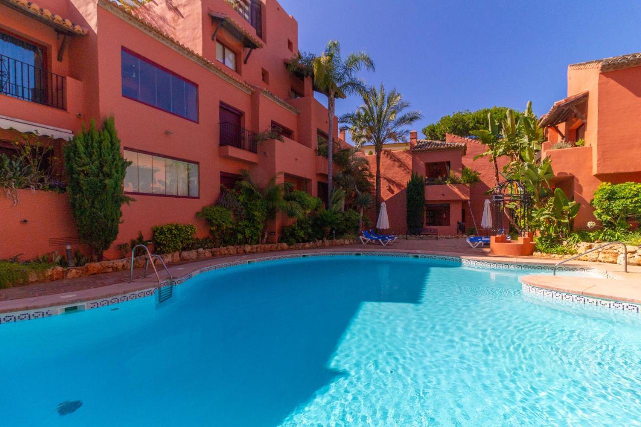 マルベーリャLetmalaga Don Carlos Gardensアパートメント エクステリア 写真